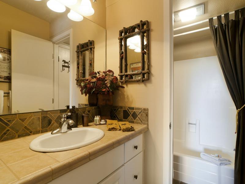 Canyons Condo