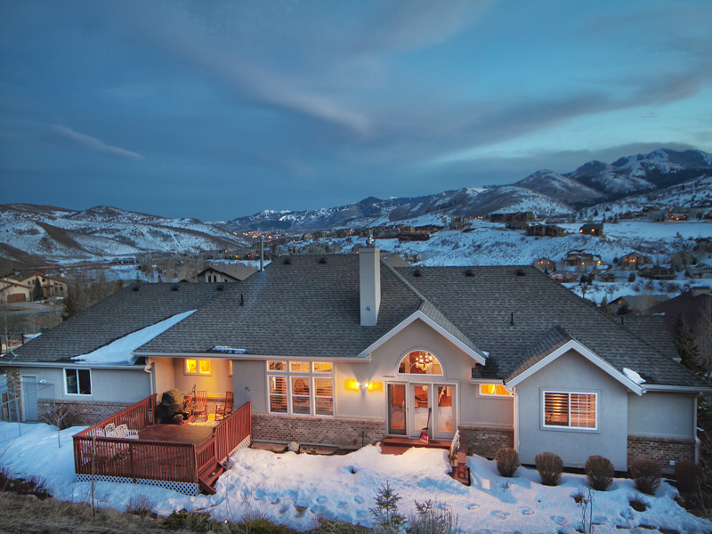 3220DaybreakerDr-Exteriors-04